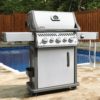 FREESTANDING GAS GRILL